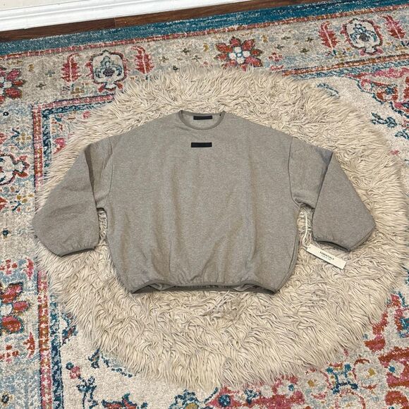 NWT Fear of God Essentials Sweatshirt medium - Picture 1 of 7